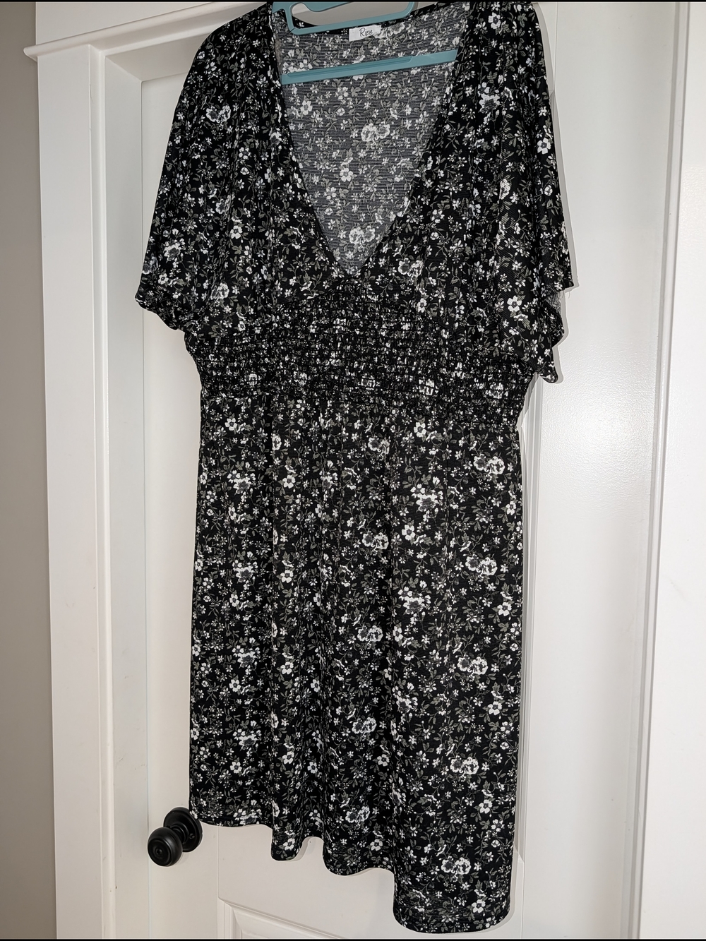 Black Subtle green  Floral V-Neck Women’s Dress